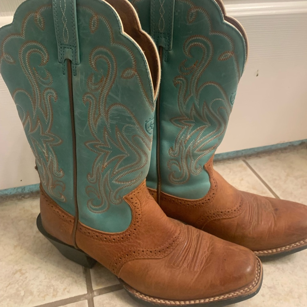 Ariat turquoise boots